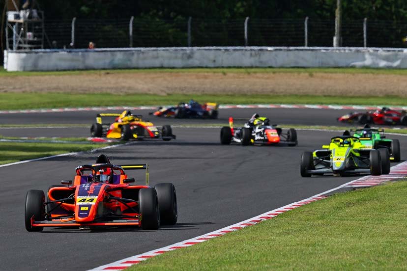 佐藤樹がポール・トゥ・ウインで5勝⽬を飾る　INDPは今⽥信宏が同じくポール・トゥ・ウイン