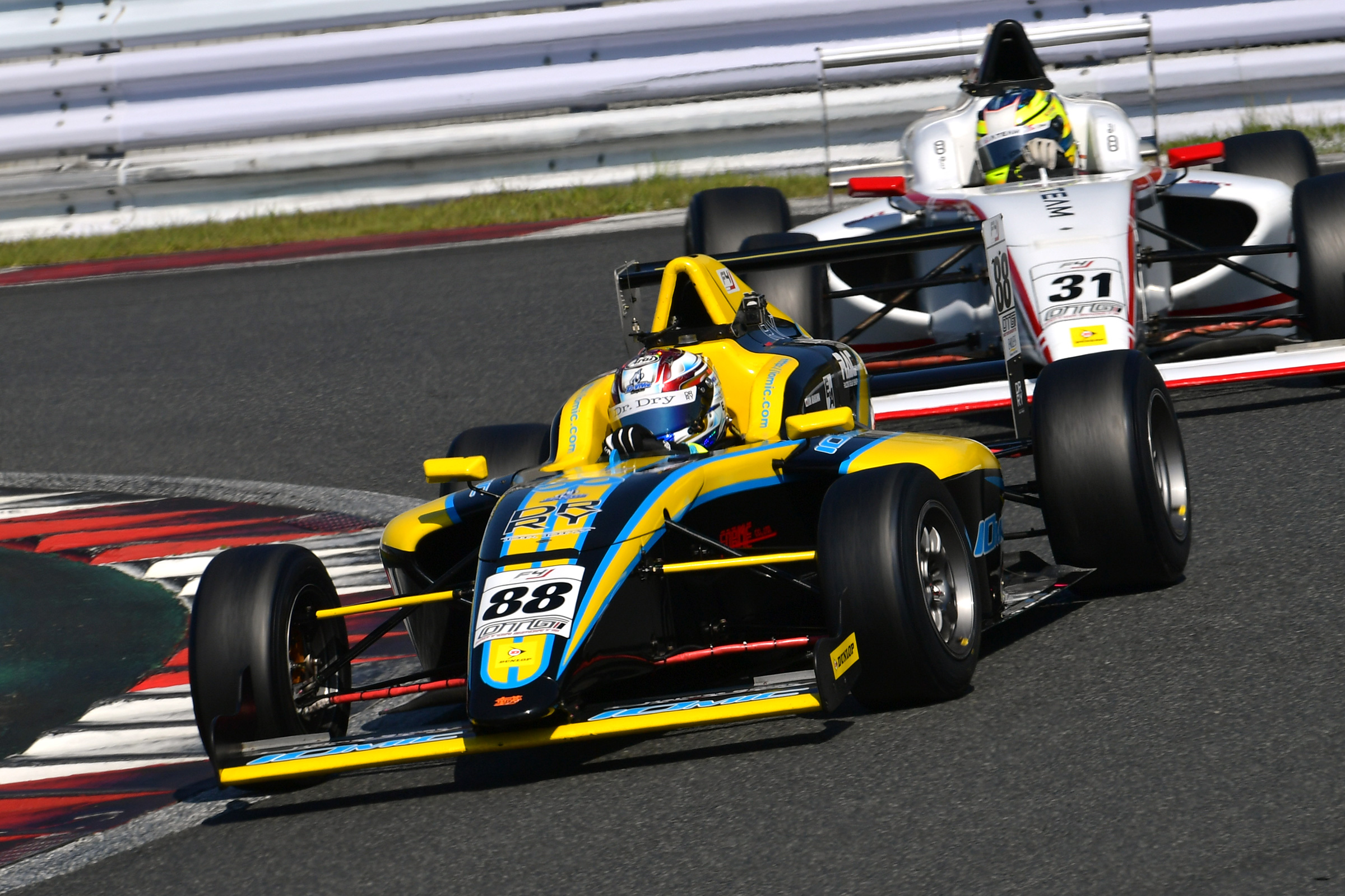 ◻️B組では三井優介が終始安定して首位を奪う