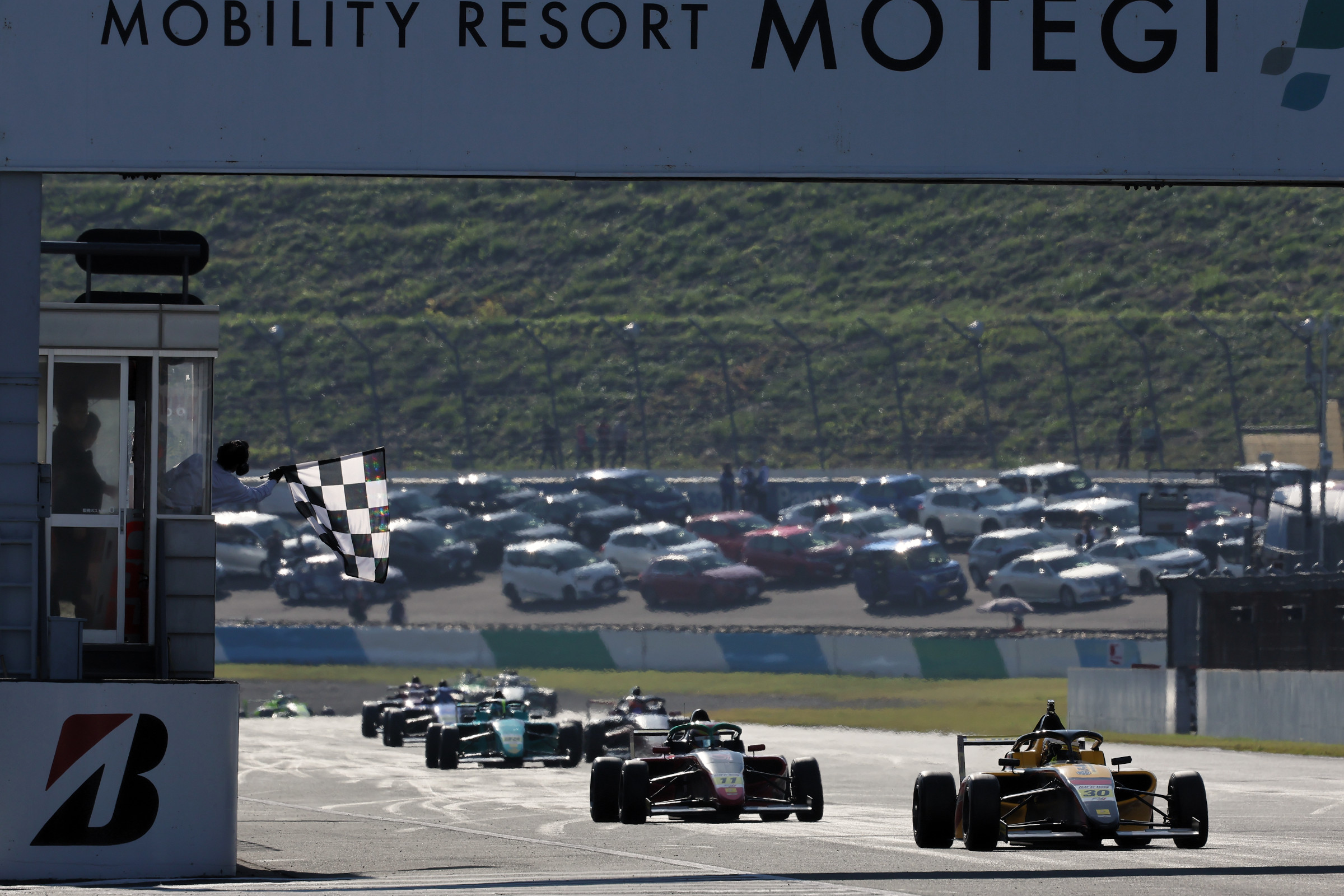 またもSC導入の第14戦も野村勇斗が制し4連勝！INDPはDRAGON優勝、タイトル決着は最終大会へ