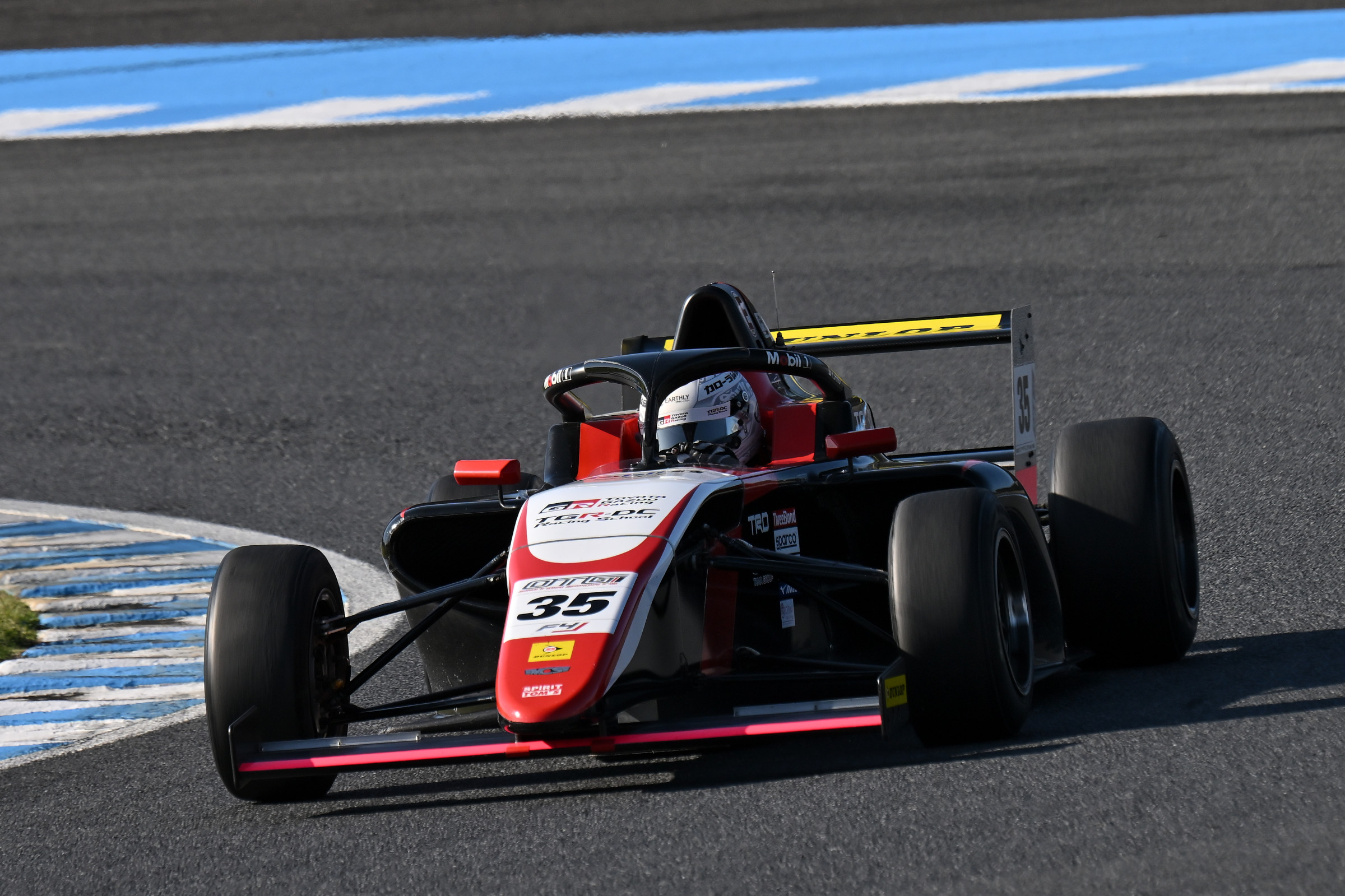 またもSC導入の第14戦も野村勇斗が制し4連勝！INDPはDRAGON優勝、タイトル決着は最終大会へ